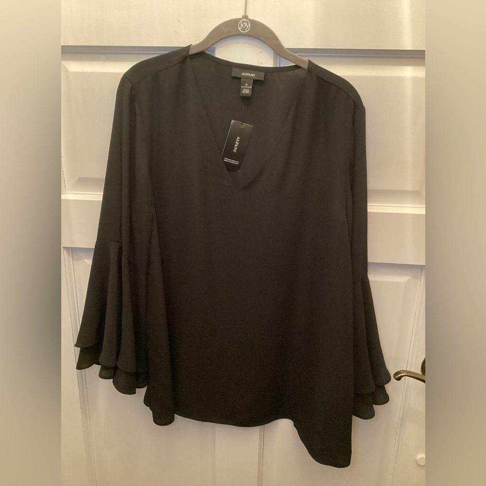 Alfani Flowy Top with Bell Sleeves Black (16)